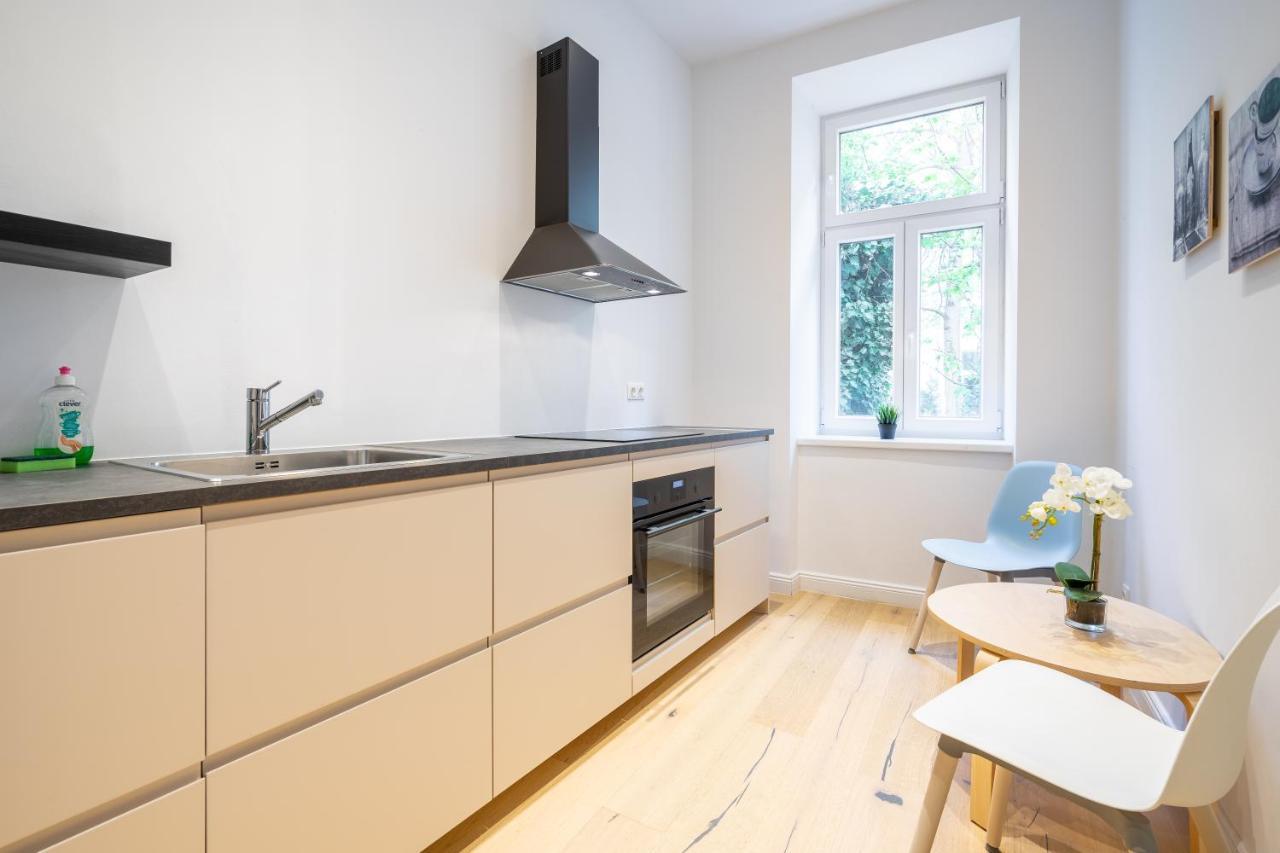 Cottageviertel - Stilvolles Apartment In Parknahe فيينا المظهر الخارجي الصورة