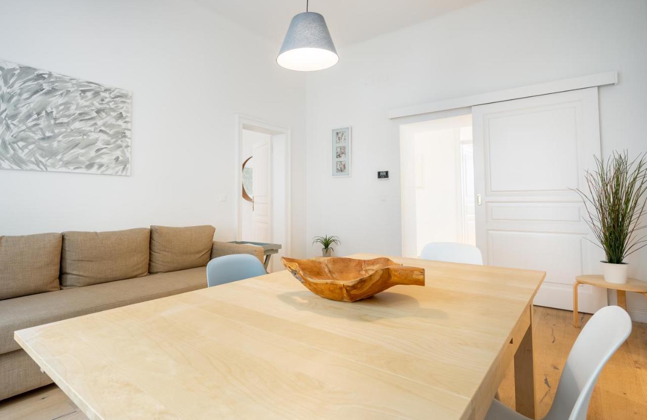 Cottageviertel - Stilvolles Apartment In Parknahe فيينا المظهر الخارجي الصورة